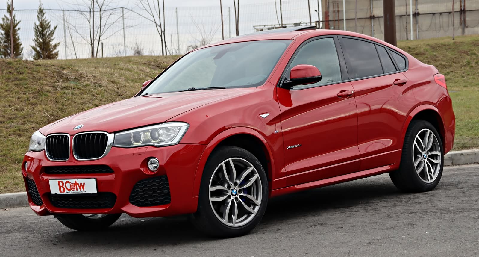 BMW X4 F26 2.0D 190 CP xDrive M Sport - poza 4