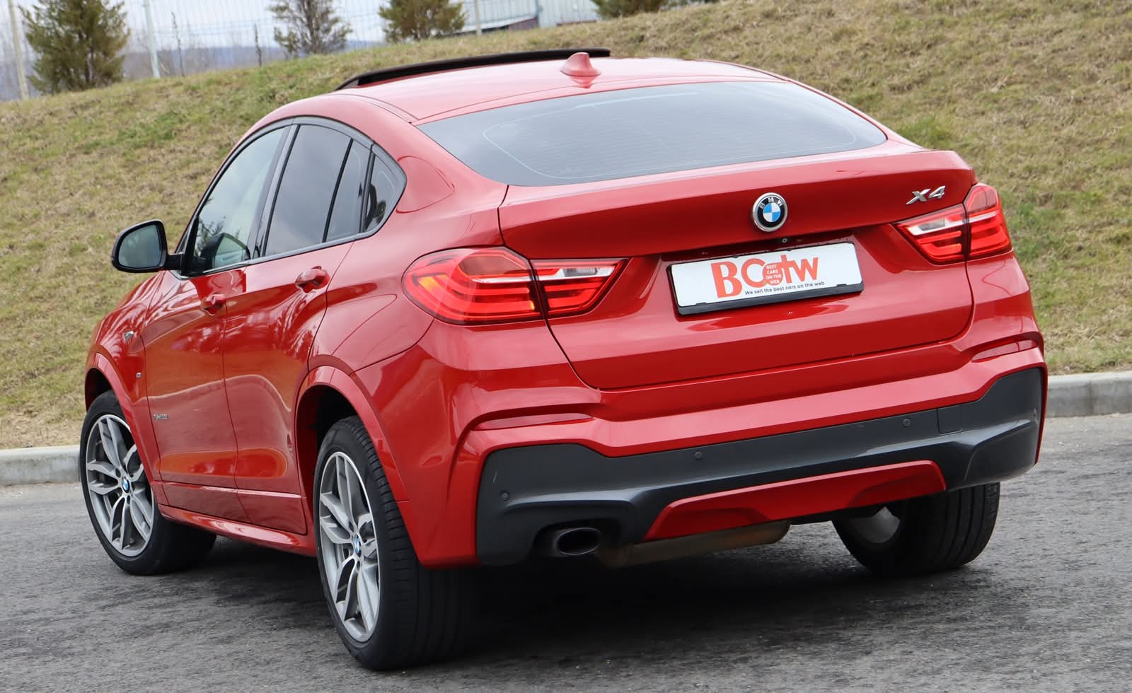 BMW X4 F26 2.0D 190 CP xDrive M Sport - poza 9