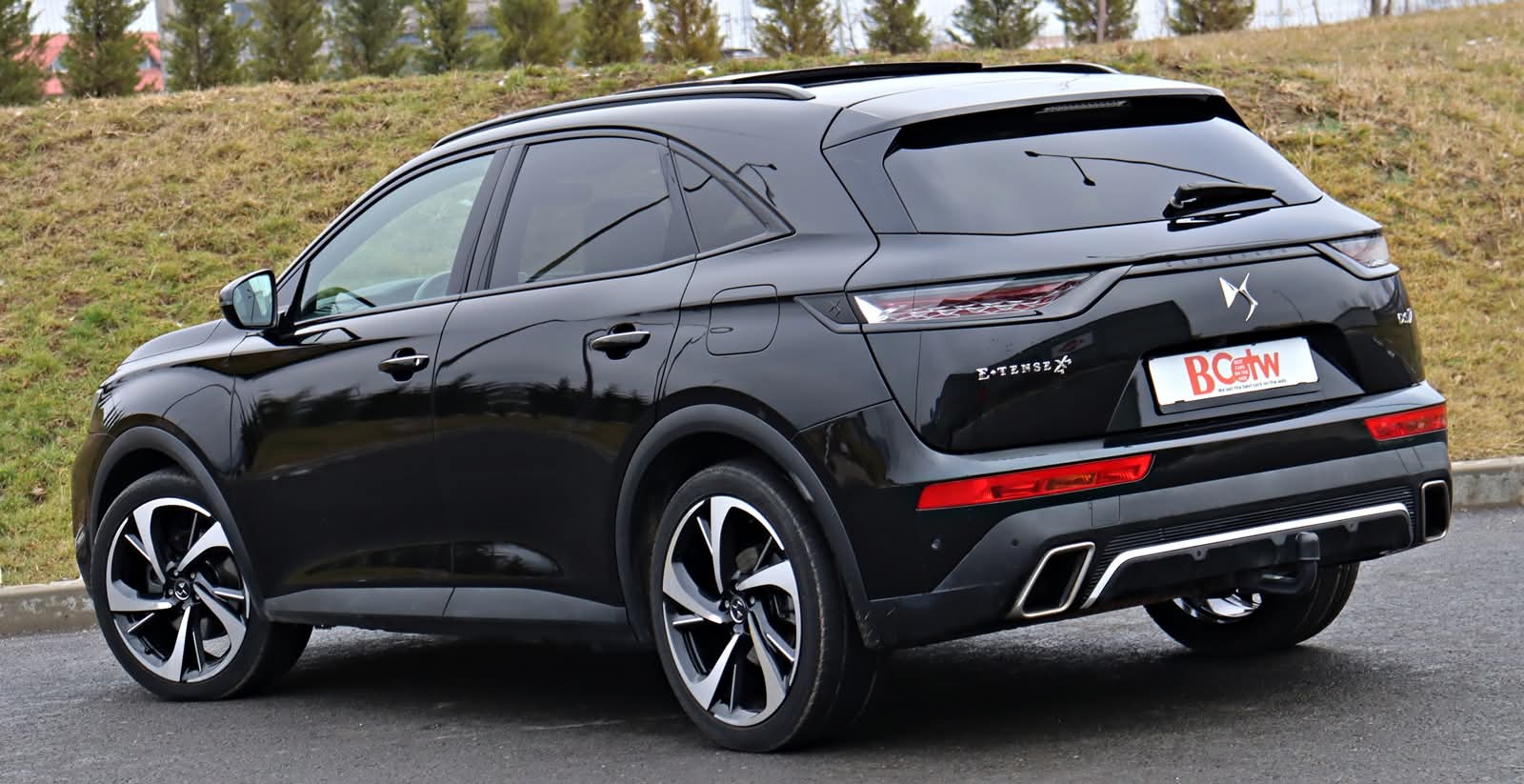 DS 7 Crossback 1.6 PureTech 225 CP Plug-in Hybrid - poza 8