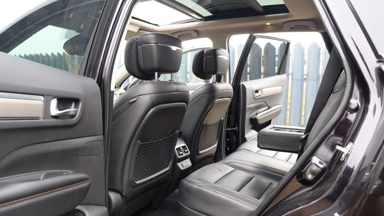 Renault Koleos II Initiale Paris 2.0 DCI 190 CP - poza 13